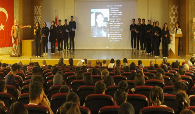 Bingöl'de Sağlık Haftası Konulu Programa Büyük İlgi