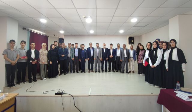 Arapça Bilgi ve Etkinlik Yarışması Yapıldı, Dereceye Giren Okullar Belli Oldu