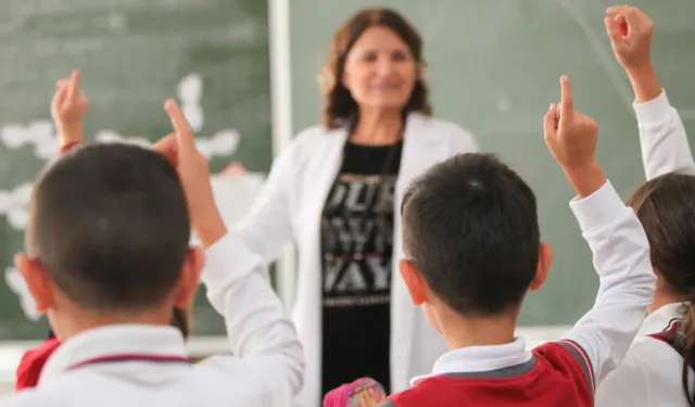 Öğretmen ve Çocuk Gelişimcisi Alımı İçin Başvuru Duyurusu