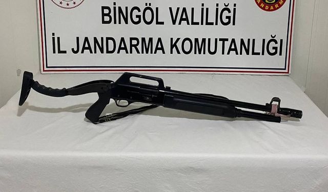 Bingöl'de Ruhsatsız Tabanca ve Av Tüfeği Ele Geçirildi