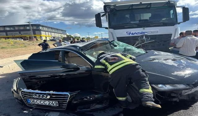 Elazığ Çevre Yolunda Kaza: 2 Yaralı