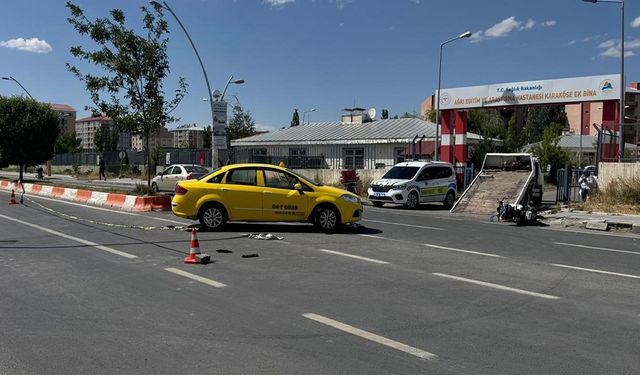 Ağrı'da Feci Kaza: 2 Ölü