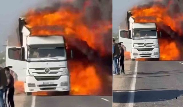 Seyir Halindeki Tır Alev Topuna Döndü
