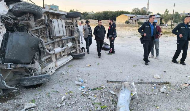 Van'da Kaza: 4 Yaralı
