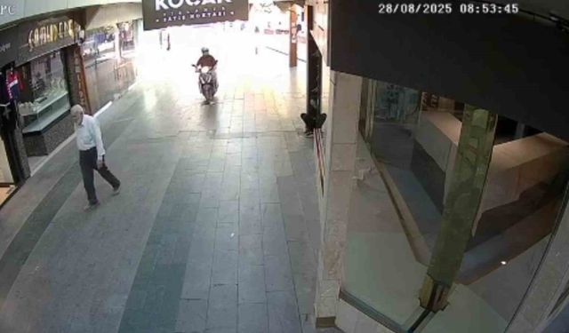 Rögara Çarpan Motosiklet Sürücüsü Mucize Eseri Kurtuldu