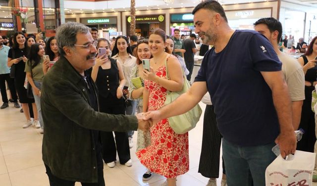 Ahmet Ümit, Diyarbakır'da Okurlarıyla Buluştu