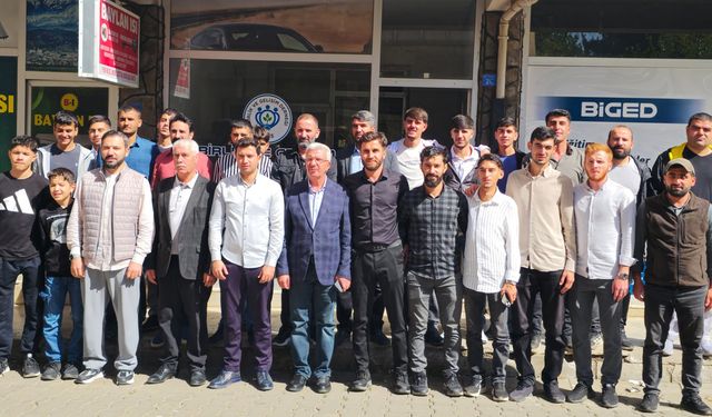 Gençler Genç’teki Yetkililerle Buluştu