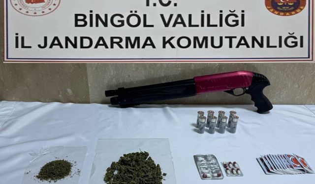 Genç’te Uyuşturucu Ve Ruhsatsız Silah Ele Geçirildi
