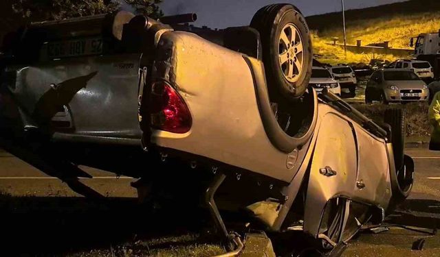 Kamyonet Takla Attı: Sürücü Mucizevi Şekilde Kurtuldu