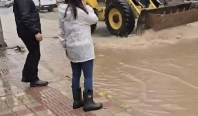 Sokaklar Göle Döndü!