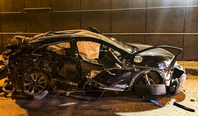 Alt Geçitte Feci Kaza: Cip Karşı Şeride Geçti, 2 Ölü 1 Yaralı