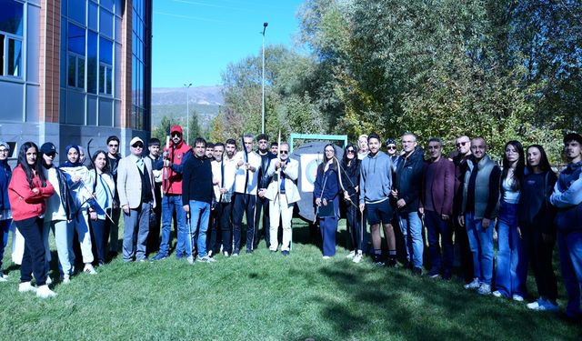 Bingöl Üniversitesi’nde Geleneksel Spor Oyunları Coşkusu