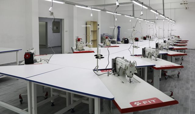 Genç’te Kadınlara Yönelik Üretim Atölyesi