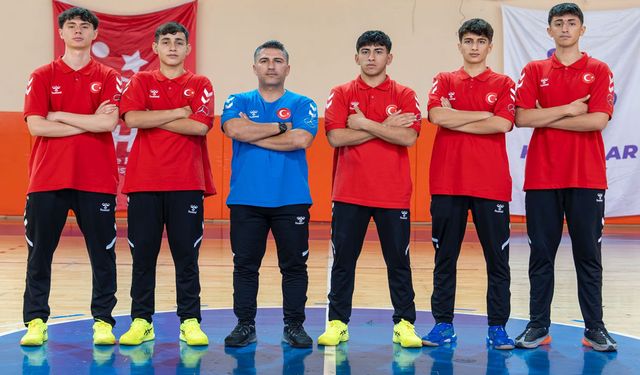 Bingöllü Hentbolcular, Milli Takım Kampı’na Katıldı