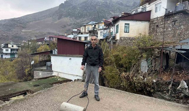 Toprak Evlerde Günde 5 Kez Loğ Çekiliyor