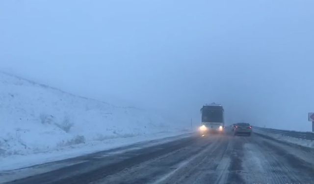 Ardahan'ın Yüksek Kesimlerinde Beyaz Esaret!