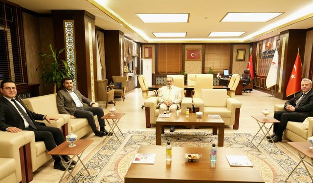 Bingöl Üniversitesi’ne AK Parti Heyetinden Ziyaret