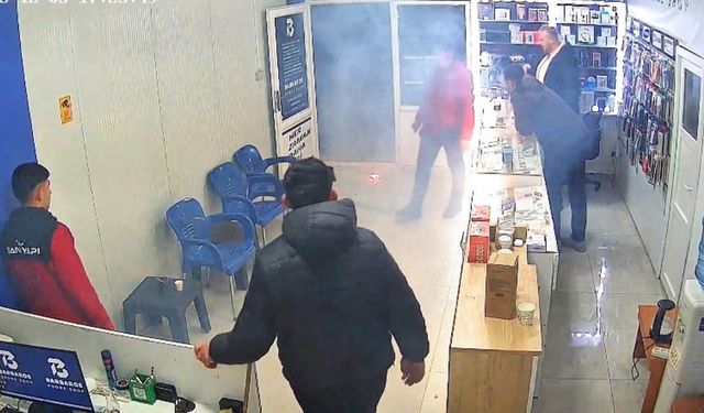 Tamir Sırasında Cep Telefonu Alev Aldı