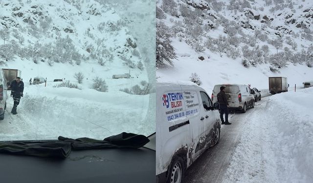 Hakkari'de Kapanan Yolda Mahsur Kalan Araçlar Kurtarıldı