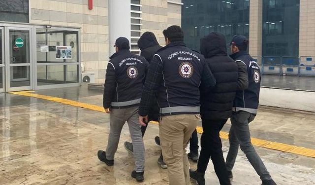 Bingöl-Elazığ Yolunda 16 Kaçak Göçmen Yakalandı