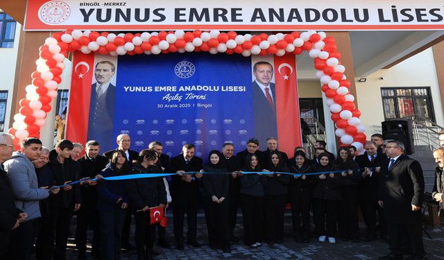 Yılmaz ve Tekin, Bingöl'de Okul Açılışlarına Katıldı