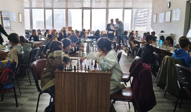 Bingöl’de Satranç İl Birinciliği Heyecanı