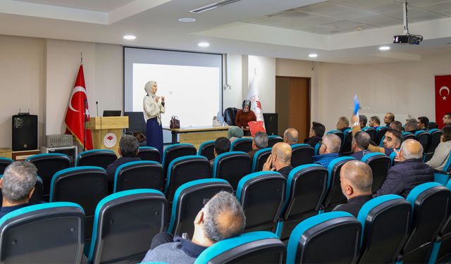 Bingöl’de Kanser Farkındalık Eğitimleri Sürüyor