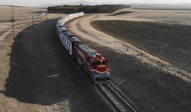 Turistik Doğu Ekspresi'ne Yoğun Talep: Biletler Tükendi