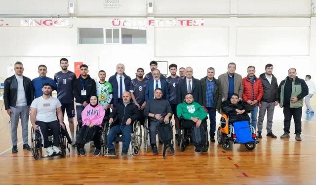 Bingöl Üniversitesi’nde Engeller Voleybolla Aşıldı