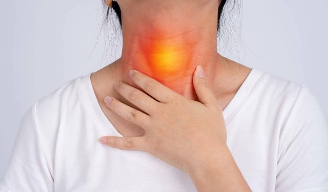 Yemek borusu kanserinin 6 belirtisine dikkat!