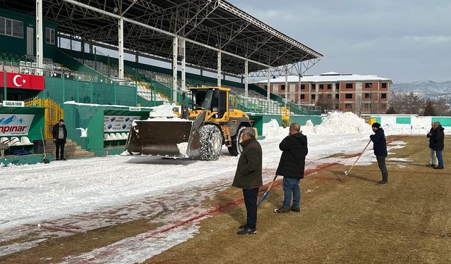 Şehir Stadı’nda Karla Mücadele Çalışmaları Tamamlandı