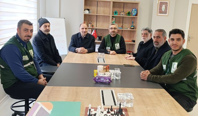 HÜDA PAR'dan Yeşilay’a Ziyaret