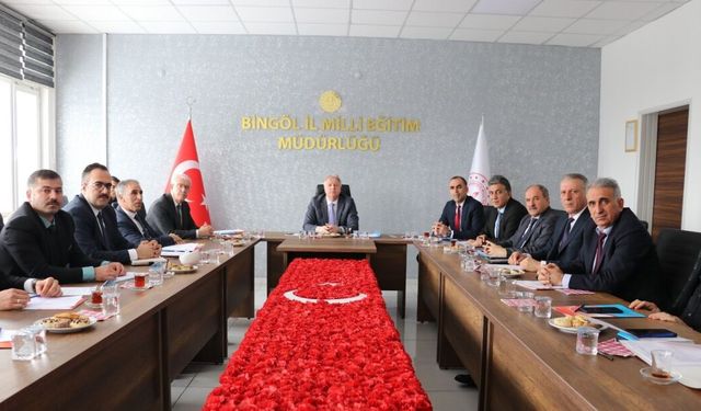 Bingöl’de Dönem Başı İlçe Müdürleri Toplantısı Yapıldı