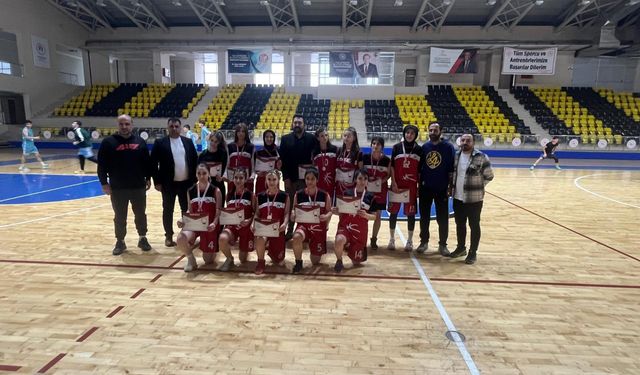 Bingöl Spor Lisesi Kız Basketbol Takımı Türkiye Yarı Finallerine Yükseldi