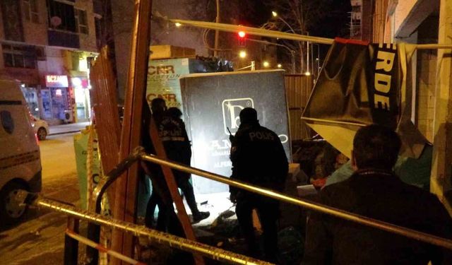 Tuvaletini Yapmak İçin Çıktığı İnşaattan Düştü, Yaşamını Yitirdi