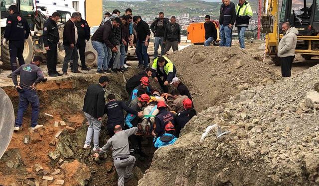 Elazığ'da Kanalizasyon Kazı Çalışmasında 1 İşçi Göçük Altında Kaldı