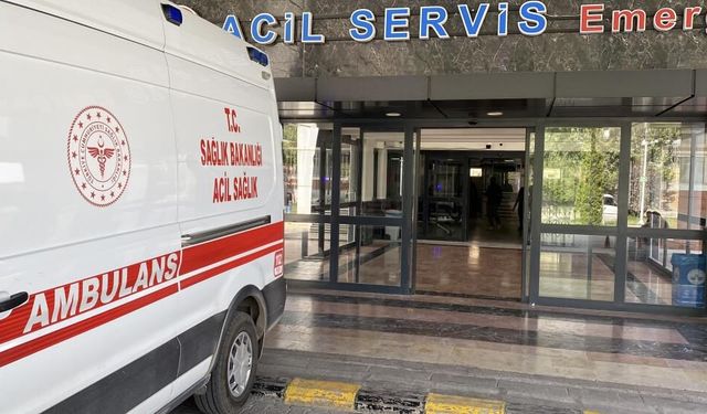 Elazığ’da üstüne çorba dökülen 7 aylık bebek tedavi altına alındı