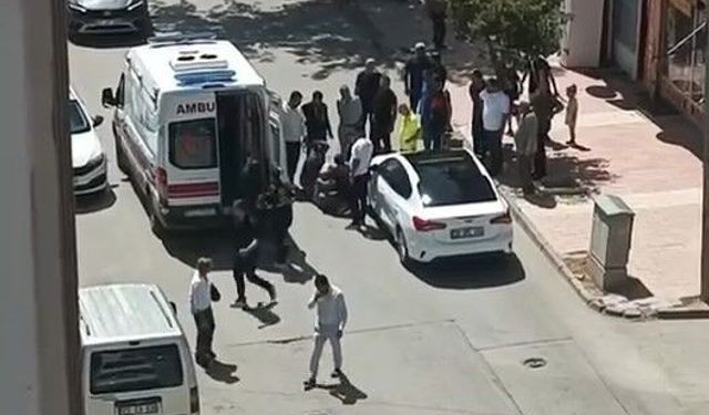 Elazığ’da Karşıya Geçmek İsteyen Kadına Otomobil Çarptı