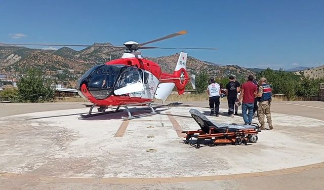 Tunceli'de El Parmakları Kopan Yaralı için Ambulans Helikopter Havalandı