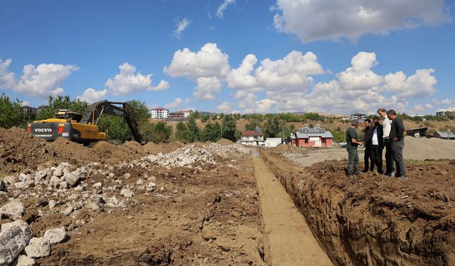 Bingöl Aşağı Çarşı Futbol Sahası Yapım Çalışmaları