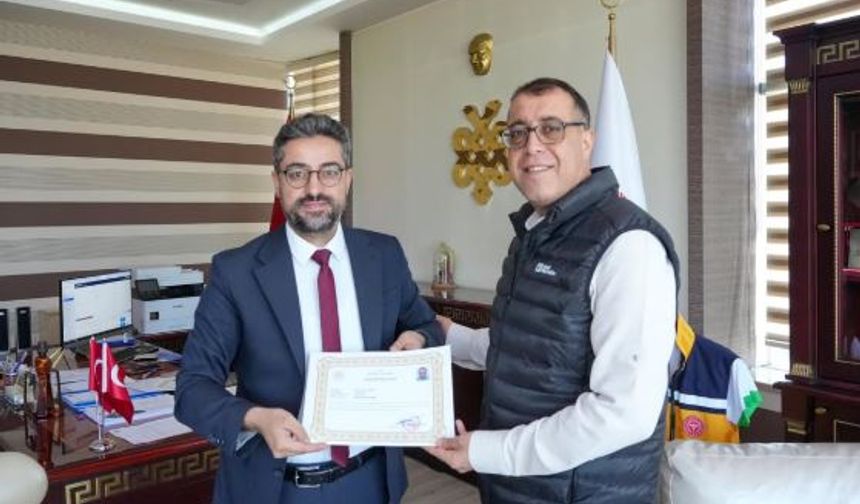 Bingöl Organ Nakli Ekibine Başarı Belgesi
