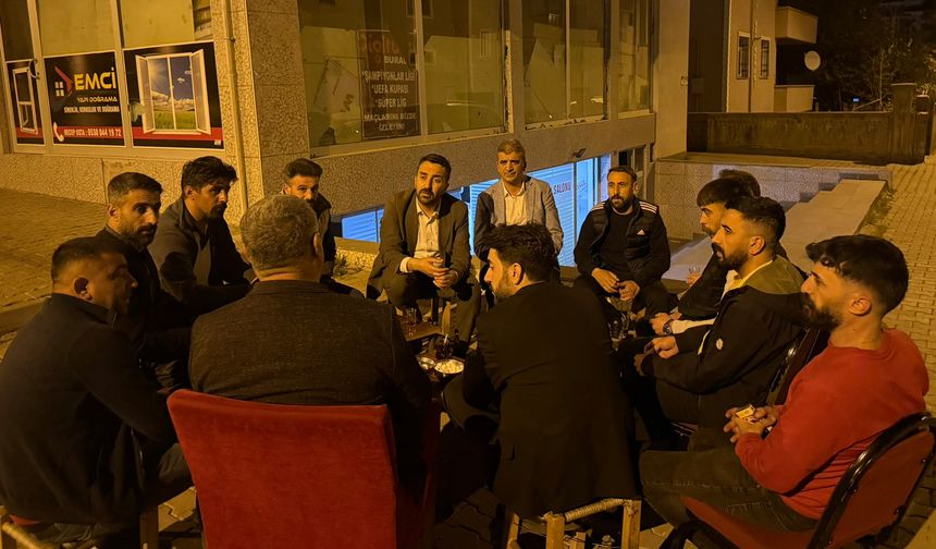 Hülakü, Simani Mahallesi’nde Vatandaşlarla Bir Araya Geldi