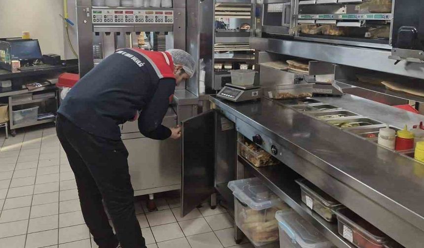 Erzurum'da Gıda Üretimi Yapan İşyerleri Denetlendi
