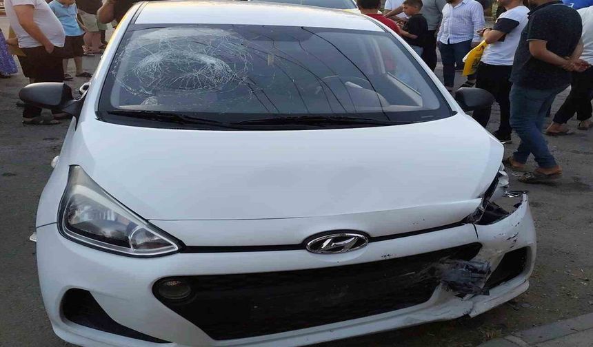 Mardin'de 2 Otomobil Çarpıştı: 1 Yaralı