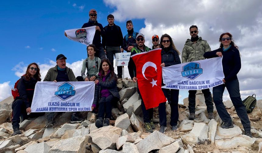Bingöl'deki Sülbüs Dağı’nda Zirve Yaptılar!
