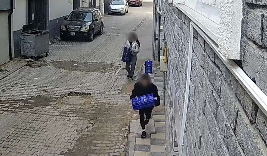 Apartman Önünde İlginç Hırsızlık