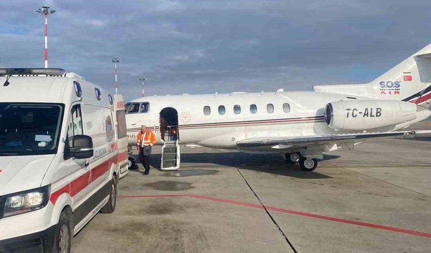 Ağrı'da Yenidoğan Bebek Ambulans Uçakla Elazığ'a Kaldırıldı