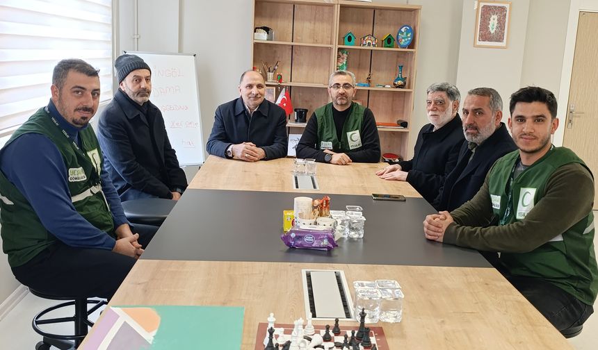 HÜDA PAR'dan Yeşilay’a Ziyaret