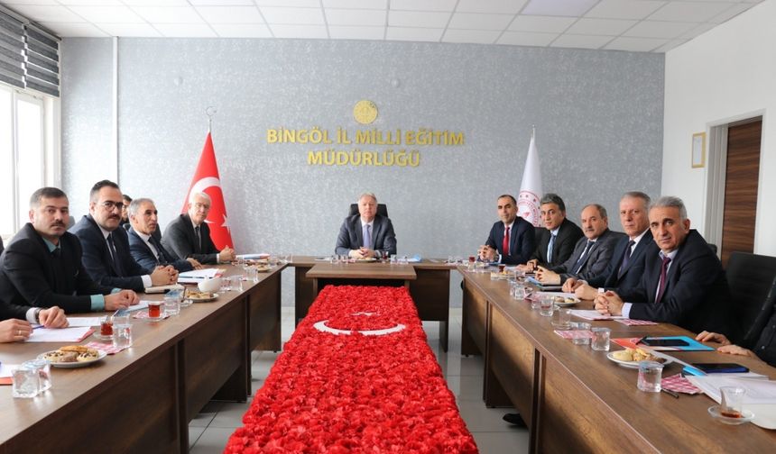 Bingöl’de Dönem Başı İlçe Müdürleri Toplantısı Yapıldı