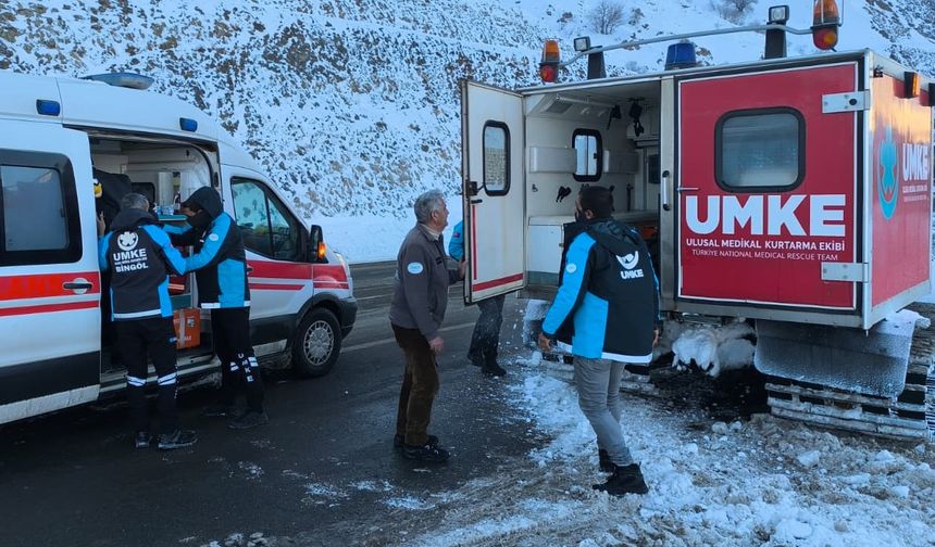 Genç’in Köyündeki Kanser Hastası İçin Paletli Ambulans Devreye Girdi